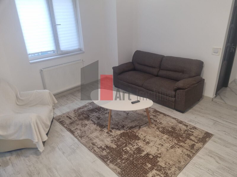 Apartament 2 camere de închiriat metrou Pacii